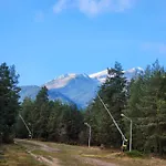 One Bedroom Pirin アパート *