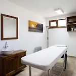 One Bedroom Pirin アパート *