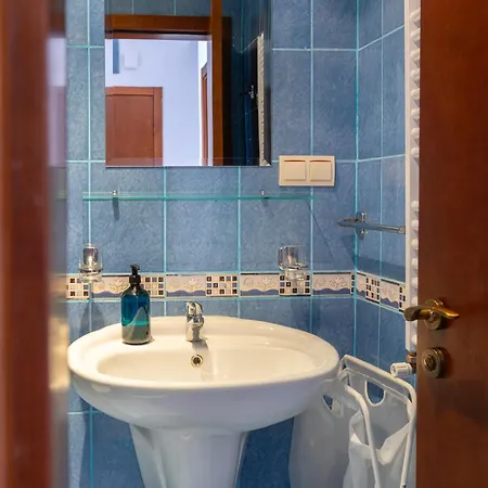 One Bedroom Pirin Апартаменты